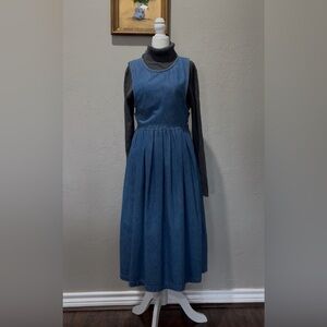 L.L.Bean Denim Jumper Dress — Women’s 6 Petite — Made in USA — 1990s